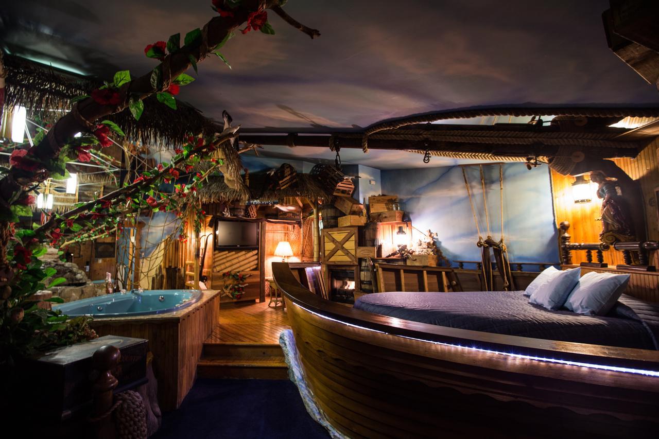 Feather Nest Inn (Adults Only) Cherry Hills Village 외부 사진
